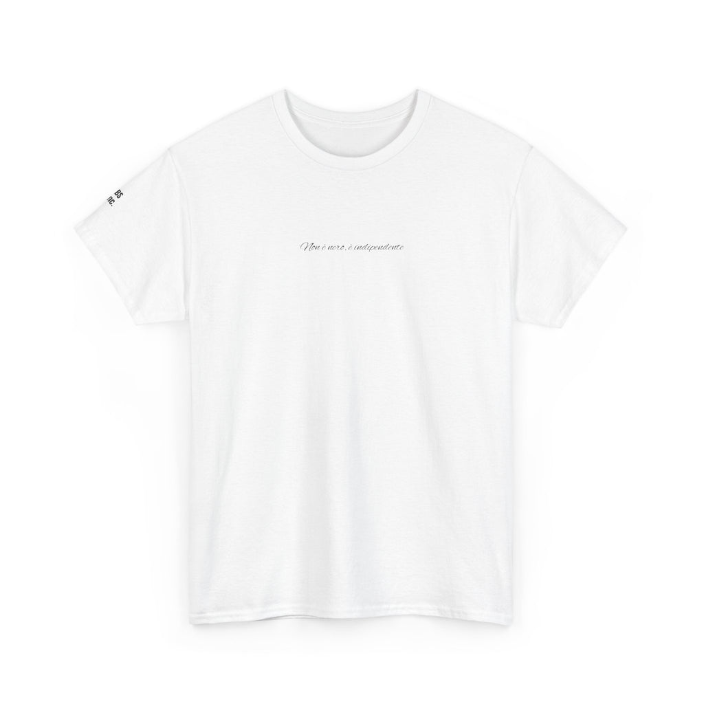 “Non è nero, è indipendente” - T-SHIRT